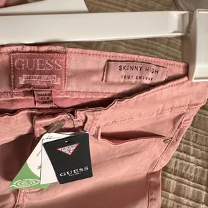 GUESS Women's Pink Jeans thumbnail 3