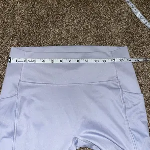 Light Purple High-Waisted Athletic Leggings with Side Pockets size medium thumbnail 2