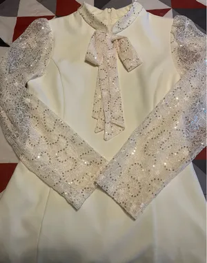 Wedding Dress White Size shoulder 15 inch, bust 37.8, waist size 29.9, length 40.9 inch, sleeve length 24.4 inch, cuff 9.1 inch thumbnail 2