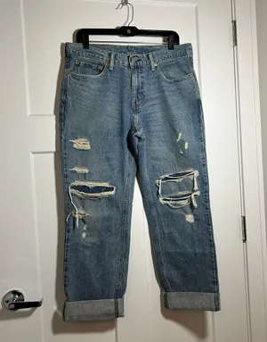 Levi's Women’s size 32 jeans/size 14 jeans thumbnail 1