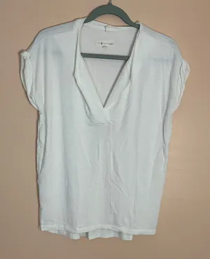 LOFT White V-Neck Cap Sleeve Blouse thumbnail 1
