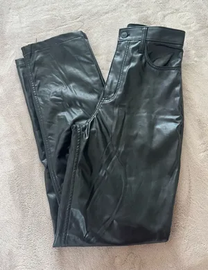 Abercrombie Leather Pants 90s Straight Ultra High-Rise thumbnail 1