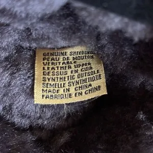 Rj's Fuzzies Black Sheepskin Boots Sz 6 Sherpa lined Genuine Suede Winter‎ Cozy thumbnail 7