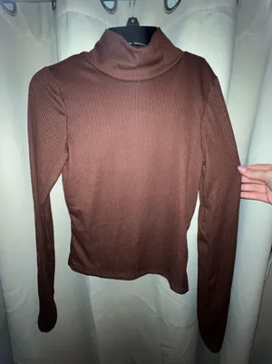 Francesca's ribbed turtle neck top thumbnail 3