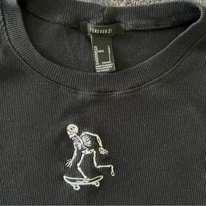 Forever 21 Black Skeleton Skateboard Ribbed Tee thumbnail 3