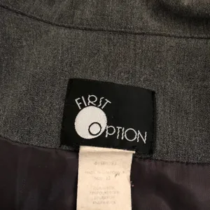 2000s Y2K Gothic Dark Academia Corporate Office Siren Core Fitted Gray Blazer Jacket two button front long sleeve Vintage thumbnail 3