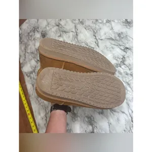 Koolaburra by Ugg Chestnut Suede Shearling Ankle short boots winter 8.5 brown thumbnail 4