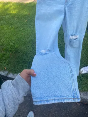 Abercrombie High-Rise Jeans thumbnail 4
