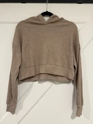 Alo Muse Cropped Hoodie thumbnail 2