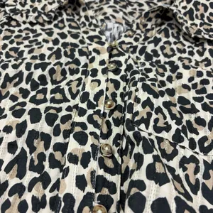 Pilcro Anthropologie Blouse Womens XS Beige Leopard Long Sleeve Ruffle Top thumbnail 3