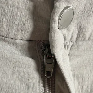 Athleta‎ Trekkie Hike Pant Womens 12 Light Gray Adjustable Leg Outdoor Hiking thumbnail 11