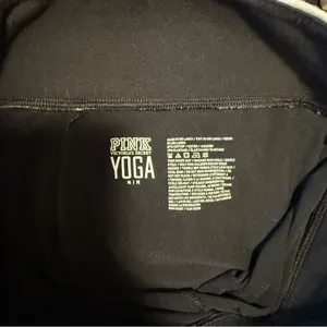 EUG Vintage PINK Victoria's Secret Yoga Leggings with Sequin Logo Waistband thumbnail 3