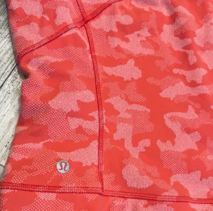Lululemon Its Rulu Run Camo Cropped Half-Zip Size 12 (A 70) thumbnail 5