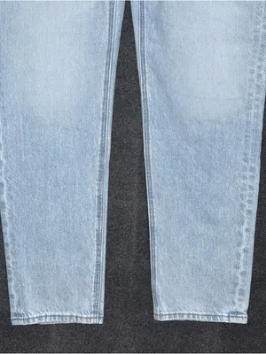 NWOT American Eagle Strigid Mom Jeans High Rise Light Wash Denim Sz 6 (28x29) thumbnail 5