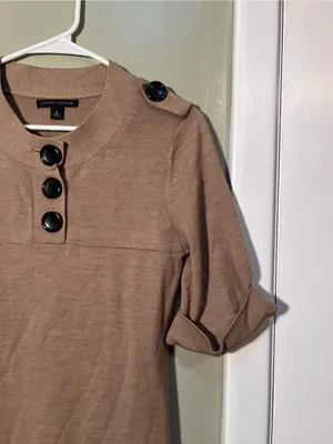 Banana Republic Women’s Size Small Short Sleeve Sweater Dress Tan Brown Buttons thumbnail 6