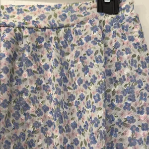 NWT Altar'd State: Laylin Floral Skirt in Blue-Lilac thumbnail 2