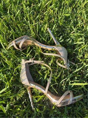 Jewel Badgley Mischka Galen Platform Glitter Evening Sandals – Size 9 thumbnail 8