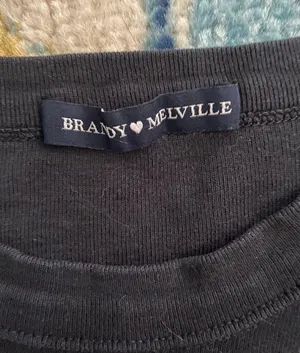 Brandy Melville Crop Top thumbnail 2