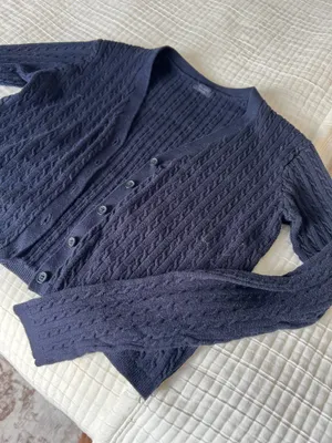 Brandy Melville Sweater thumbnail 4