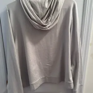 🛑Sold🛑Vuori Halo Essential Hoodie Size Large thumbnail 5
