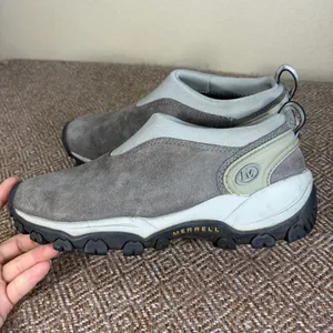 Merrell Womens Gray Suede Size 8 Slip On Shoes Outdoor Hiking Casual Gorpcore thumbnail 4