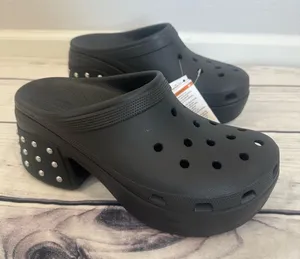 NEW! CROCS SIREN STUDDED CLOGS Black W/ Silver Studs‎ SOLD OUT Men 12 Women 14 thumbnail 1