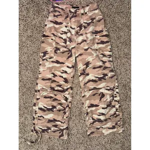 Forever 21 Pink‎ Camo Cargo Pants Womens Small High Rise Wide Leg Utility Y2K thumbnail 2