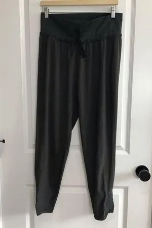 Athleta M High Rise Jogger Gray Yoga Athleta M High Rise Jogger Gray Yoga thumbnail 1