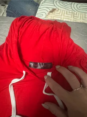 Women's Red Crewneck Hooded Pullover Size M thumbnail 4