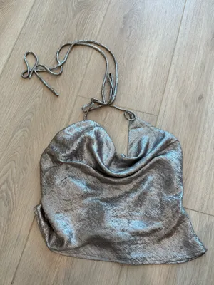 Boohoo Shimmery Cowl Neck Crop Top thumbnail 3