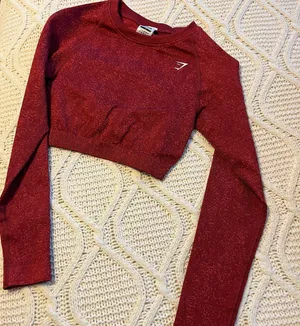 Gymshark Long Sleeve thumbnail 1