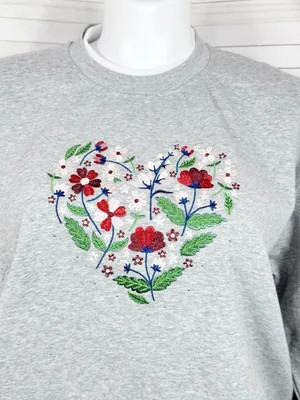 Vintage King Universal Cottagecore Floral‎ Heart Embroidered Sweatshirt Grey 2XL thumbnail 5