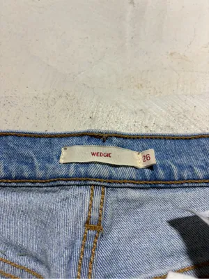 Levi’s premium denim wedgie Light Blue Jeans 26 thumbnail 3