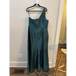 $257 Alfred Sung Hunter Green Shantung One Shoulder Pleated Gown Size 20 R1 D827 thumbnail 6