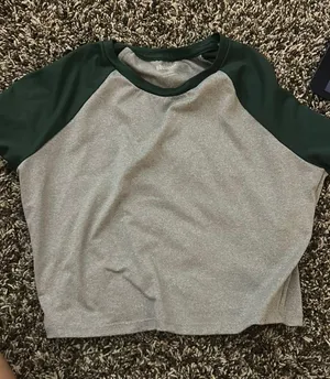 Hollister Baby Tee thumbnail 1