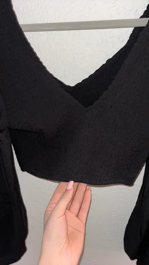Live 4 Truth crop top thumbnail 4