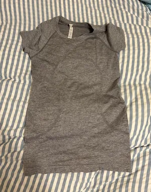 Lululemon Swiftly Tech Short Sleeve Shirt 2.0 thumbnail 2