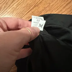 Black Ruched Two thumbnail 3