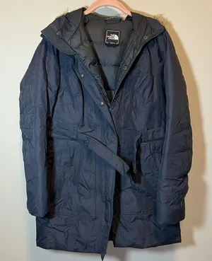 The North Face Women’s Navy Blue‎ Parka Coat Medium Puffer thumbnail 1