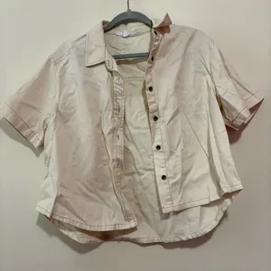 Crop Beige Shirt Tan Size M thumbnail 1