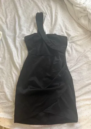 Black Mini Lulus Dress thumbnail 1