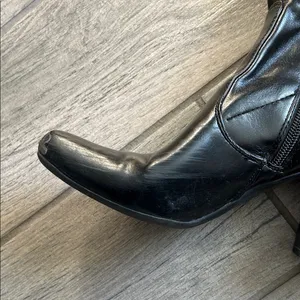 Croft & Barrow Shiny Black Heeled Boots thumbnail 5