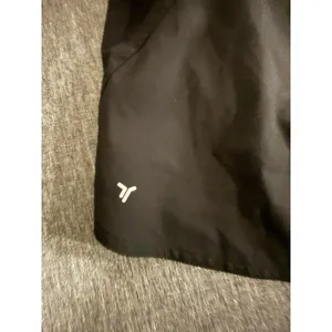 Old Navy Women's Black Stretch Tech Quick Dry Running Shorts Sz L thumbnail 9