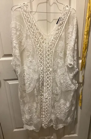 Very J White Crochet Lace Long Sleeve Dress thumbnail 1