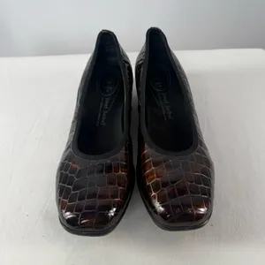 Josef Seibel Bridget Patent Leather Croc Embossed Pumps in‎ Brown Size 9 or 40 thumbnail 3