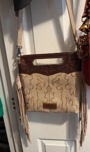 Wrangler purse thumbnail 1