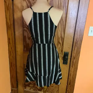 Lydelle Small Black White Striped Ruffle Crossover Mini Dress thumbnail 13