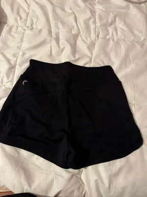 Zyia black shorts thumbnail 2