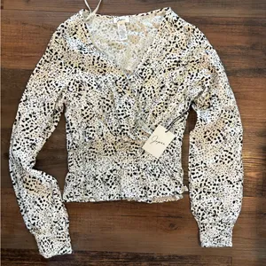 NWT black and white wrapped blouse Size XS thumbnail 1