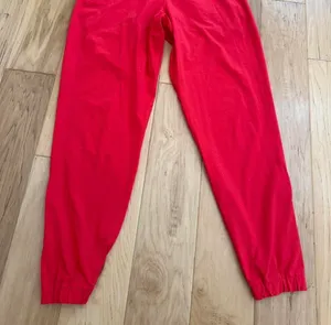 Lululemon thumbnail 3